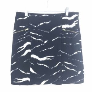 Kenar Black White Zipper Detail Mini Skirt